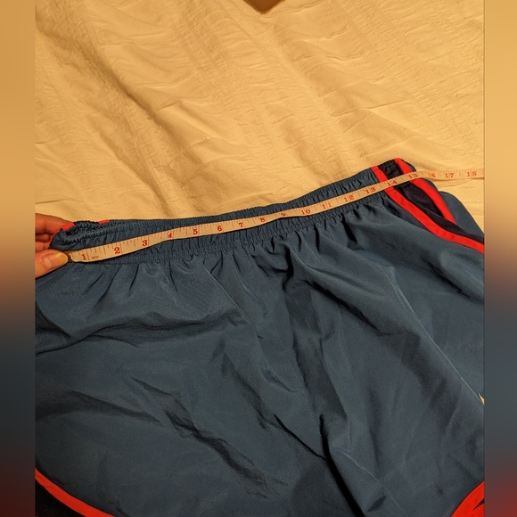 Nike Drifit Lined Shorts - Picture 12 of 12